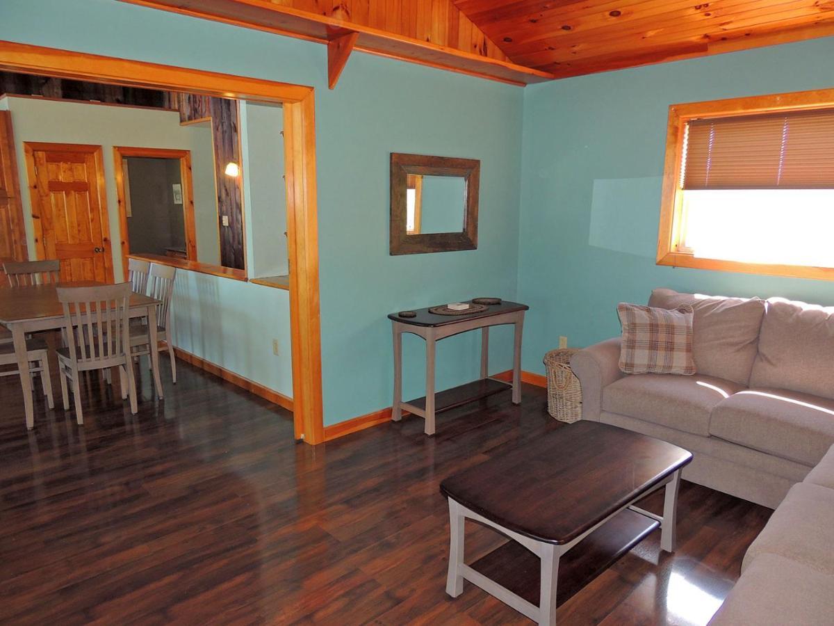 Angel Rock Waterfront Cottages Cape Vincent Exterior photo